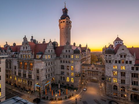 Rahmenprogramm Kulinarik: Außenansicht des Ratskellers im Neuen Rathaus für Tagung & Konferenz Leipzig Convention